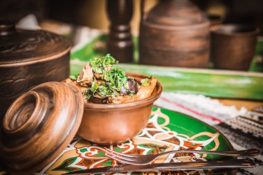 Mısır Kahvaltısı - Geleneksel Mısır yemeği, Orta Doğu yemekleri iğrenç mezeler Aynı zamanda Ramazan yemeği, ve Falafel veya Mısır falafeli.