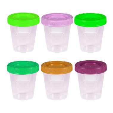 Plastik konteynır, yiyecek ve plastik kaplama. Beyaz arkaplanda izole.