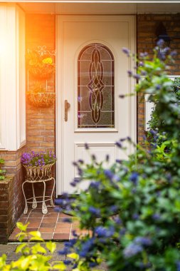 Tipik Hollanda kapısı. Hollanda mimarisi, Hollanda 'da bir kapı. Hollanda kapısı