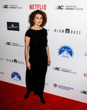 Los Angeles, CA - 17 Kasım 2022: Donna Langley, Beverly Hilton 'da düzenlenen 36. Geleneksel Amerikan Sineması Ödülleri' ne katılıyor.