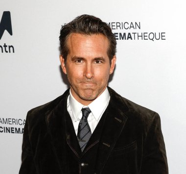 Los Angeles, CA - 17 Kasım 2022 Ryan Reynolds, Beverly Hilton 'da düzenlenen 36. Geleneksel Amerikan Sineması Ödülleri' ne katıldı.