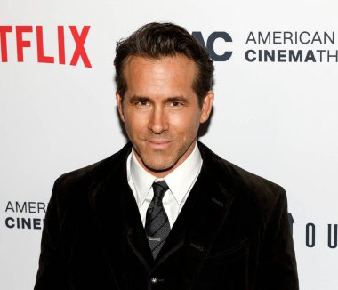 Los Angeles, CA - 17 Kasım 2022 Ryan Reynolds, Beverly Hilton 'da düzenlenen 36. Geleneksel Amerikan Sineması Ödülleri' ne katıldı.