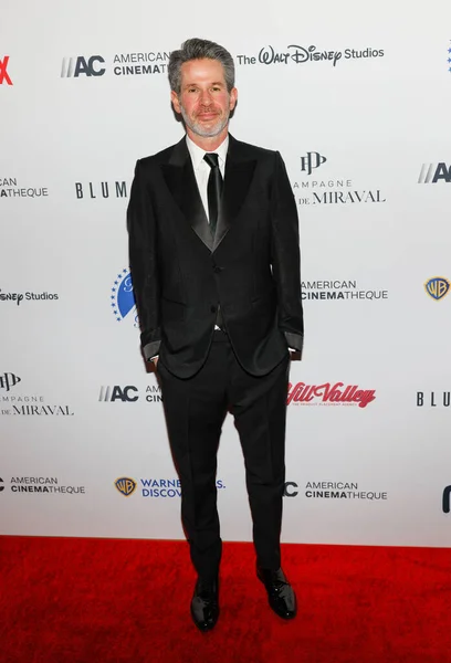 美国加利福尼亚州洛杉矶 2022年11月17日 金伯格出席了在贝弗利 希尔顿 Beverly Hilton 举行的第36届美国年度电影奖 以表彰莱恩 雷诺兹 — 图库照片