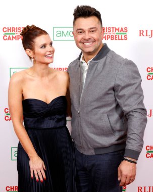 Los Angeles, CA, - 29 Kasım 2022: Joanna Garcia Swisher ve Nick Swisher, The Edition West Hollywood 'daki 