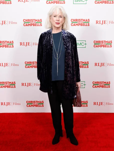 Los Angeles Listopadu 2022 Julia Duffy Přichází Premiéru Filmu Vánoce — Stock fotografie