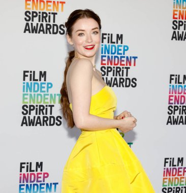 Santa Monica, Kaliforniya - 4 Mart 2023 Sarah Bolger 2023 Bağımsız Ruh Ödülleri 'ne katıldı.