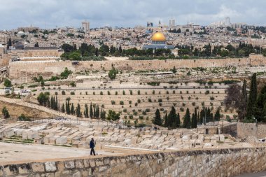 JERUSALEM, ISRAEL - CIRCA MAYIS 2018: Kudüs şehrinin muhteşem manzarası Mayıs 2018 'de Kudüs' te.