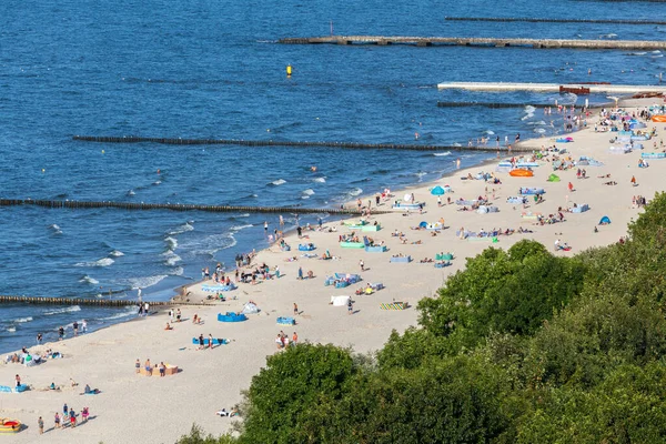 Widok Plażę Niechorzu Polsce Około Sierpnia 2021 Roku Niechorzu — Zdjęcie stockowe