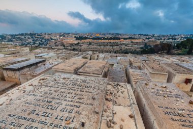 JERUSALEM, ISRAEL - CIRCA MAYIS 2018: Kudüs şehrinin muhteşem manzarası Mayıs 2018 'de Kudüs' te.