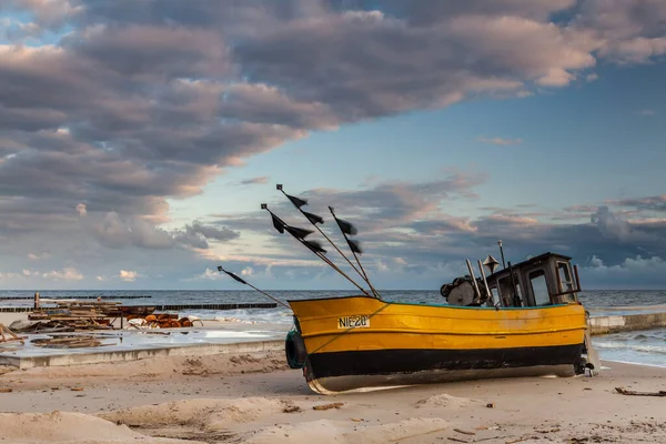 ニエコーズのビーチで漁船 — ストック写真