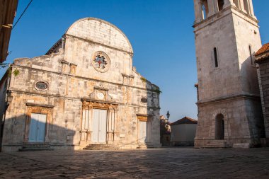 Hırvatistan 'ın Hvar adasında yer alan küçük bir kasaba olan Stari Grad manzarası.