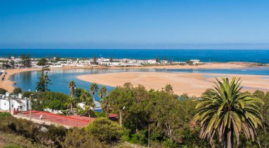 OUALIDIA, MOROCCO - CIRCA EPTEMBER 2014: Oualidia 'nın Eylül 2014' te Oualidia 'da görülmesi.