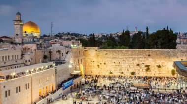 JERUSALEM, ISRAEL - CIRCA MAYIS 2018: Kudüs 'teki Batı Duvarı manzarası, İsrail yaklaşık Mayıs 2018' de Kudüs 'te.