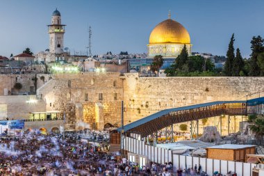 JERUSALEM, ISRAEL - CIRCA MAYIS 2018: Kudüs 'teki Batı Duvarı manzarası, İsrail yaklaşık Mayıs 2018' de Kudüs 'te.