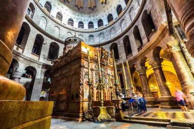 JERUSALEM, ISRAEL - CIRCA MAYIS 2018: Kutsal Mezar Kilisesi