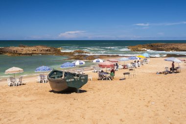 OUALIDIA, MOROCCO - CIRCA EPTEMBER 2014: Oualidia 'nın Eylül 2014' te Oualidia 'da görülmesi.