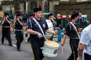 LONDON, ENGLAND - CIRCA SEPTEMBER 2014: Eylül 2014 dolaylarında Londra sokaklarında geçit töreni.