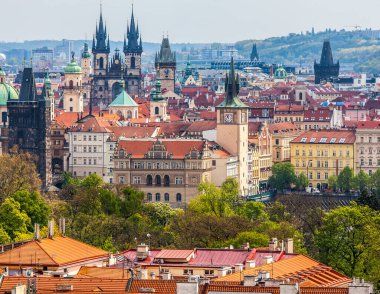 PRAG, CZECH REPUBLIC - CIRCA MAYIS 2017: Çek Cumhuriyeti 'nin başkenti Prag şehri Mayıs 2017.