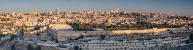 JERUSALEM, ISRAEL - CIRCA MAYIS 2018: Kudüs şehrinin muhteşem manzarası Mayıs 2018 'de Kudüs' te.