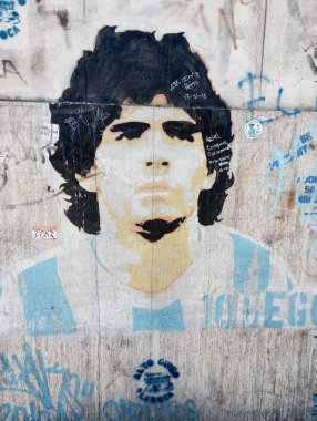 BUENOS AIRES, ARGENTINA - CIRCA MARCH 2023: Buenos Aires 'te Diego Armando Maradona' nın duvar resmi..