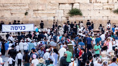 JERUSALEM, ISRAEL - CIRCA MAYIS 2018: Kudüs 'teki Batı Duvarı manzarası, İsrail yaklaşık Mayıs 2018' de Kudüs 'te.