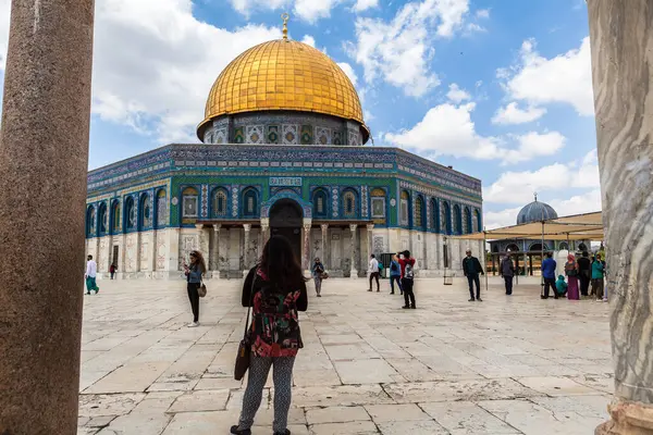 stock image JERUSALEM, ISRAEL - CIRCA MAY 2018: View of Dome of the Rock in Jerusalem, Israel circa May 2018 in Jerusalem.