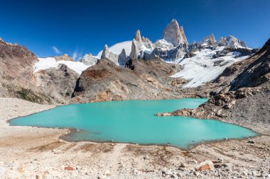 Fitz Roy Los Glaciares Ulusal Parkı 'nda, El Chalten, Patagonya, Arjantin.