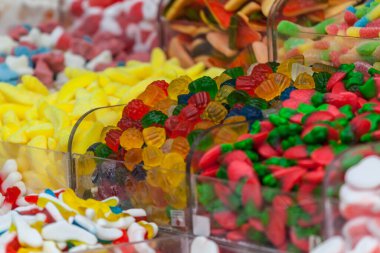 Marketteki lezzetli İsrail tatlıları