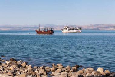 GALİLEE, ISRAEL - CIRCA MAYIS 2018: Celile Denizi manzarası Mayıs 2018.
