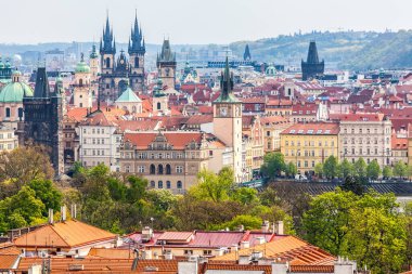 PRAG, CZECH REPUBLIC - CIRCA MAYIS 2017: Çek Cumhuriyeti 'nin başkenti Prag şehri Mayıs 2017.