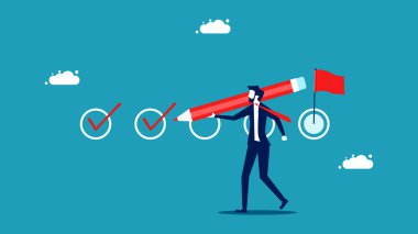 Hedef takibi. Proje vektörünün ilerlemesini kontrol etmek için elinde kalem tutan bir işadamı