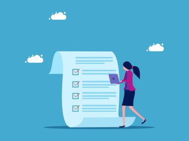 İşi bitirmek için proje tahminleri. Faturaları ya da vergileri hesapla. İş kadını proje belgelerini dizüstü bilgisayar vektörüyle kontrol ediyor