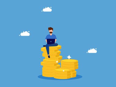 Zenginlik için çalışmak. Adam dizüstü bilgisayarla para yığını vektörü üzerinde çalışıyor