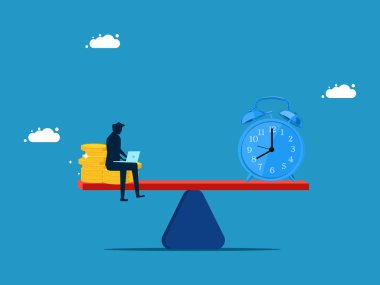 Zaman ya da fırsat kazan. Ölçek vektöründe parası ve saati olan iş adamı