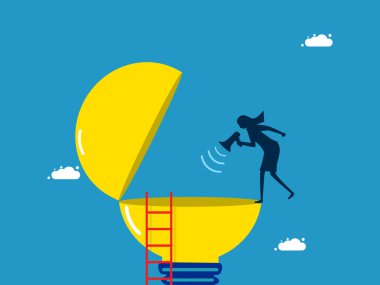 Yaratıcı pazarlama. İş kadını bir ampulle megafona doğru konuşuyor. vektör