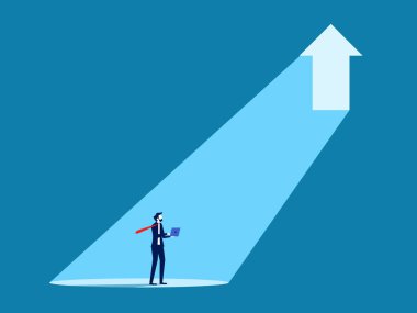 Büyümek için fırsat kolluyordum. İş adamı ok kapılı vektörün ışığına bakıyor.