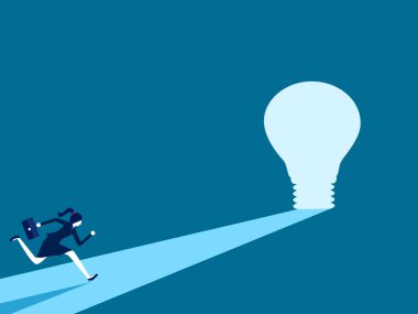 Entelektüel fırsatlar. İş kadını parlayan ampul kapı vektörüne doğru koşuyor.