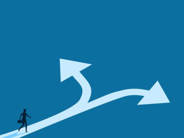 Kariyer yolunu seç. İş adamı yolda ok vektörü gibi ikiye ayrılıyor.