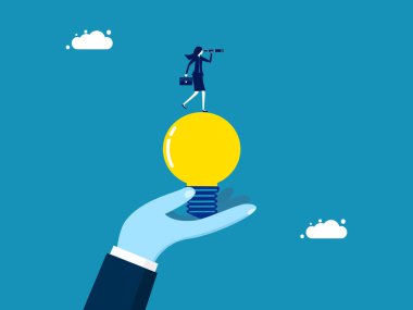 İş görüşü. Dürbün vektörüyle ampulün üzerinde duran iş kadını