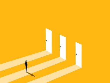 Cesaret, hırs. İşadamı bir yol seçmek için kapıda duruyor. vektör