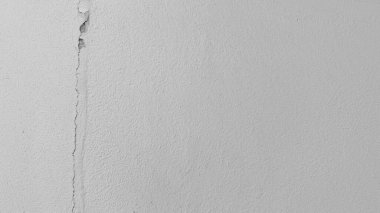Beyaz duvar dokusu, çatlamış beton duvar