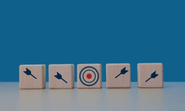 Dart hedef dışı, iş ve iletişim konsepti