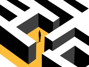 Bir çıkış yolu bulmak için labirentte duran bir iş adamı.