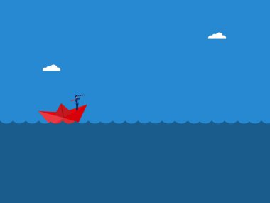 Denizi keşfeden kağıt teknede dürbün tutan bir iş adamı.