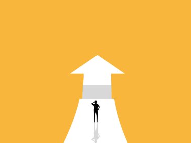 Bir engeli işaret eden bir okla bir uçurumda iş adamı.