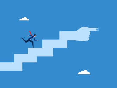 İşadamı merdivenlerden elini doğru yöne koyarak çıkıyor.