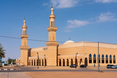 Shaqra, Suudi Arabistan - 14 Aralık 2024: El Muhanna Büyük Camii, Suudi Arabistan 'daki Müslüman cemaati için önemli bir ibadethane.