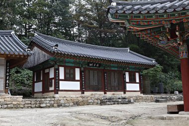  Bu bir Kore tapınağı.