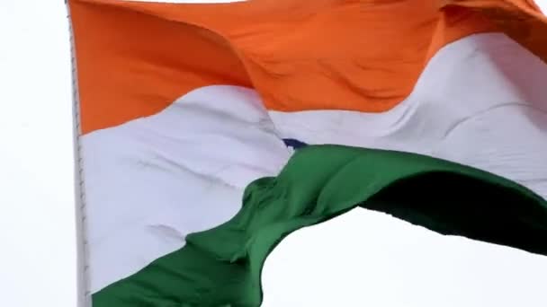 India Flag Flying High Connaught Place Pride Blue Sky India — Vídeo de Stock