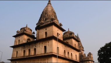 Orchha, Madhya Pradesh, Hindistan, Orchha kayıp şehir Hindistan, Hindistan arkeolojik siteleri Kraliyet Cenotapları 'nın Sabah Görüşü